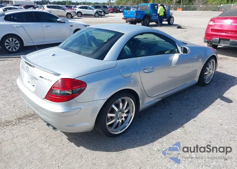 2008 Mercedes-Benz Slk 55 Amg z USA, uszkodzony, nr VIN WDBWK73F58F176708